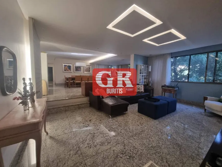 Foto 1 de Apartamento com 4 Quartos à venda, 210m² em Estoril, Belo Horizonte