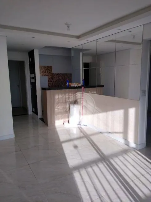 Foto 1 de Apartamento com 2 Quartos à venda, 52m² em Jardim do Lago, São Paulo