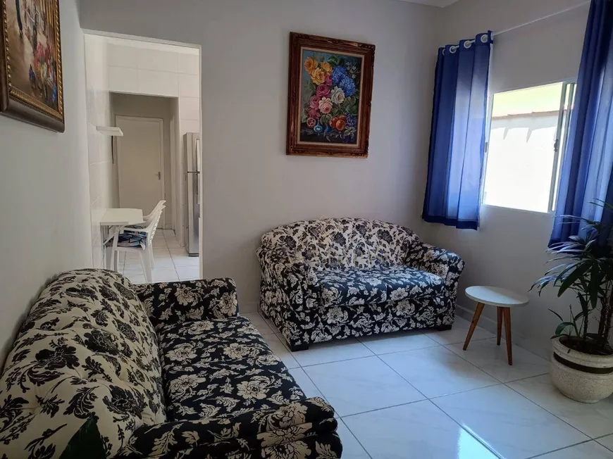 Foto 1 de Casa com 2 Quartos à venda, 64m² em Mirim, Praia Grande