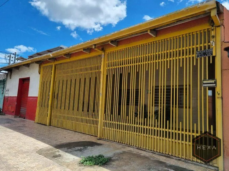 Foto 1 de Casa com 3 Quartos à venda, 240m² em Jardim Vila Boa, Goiânia