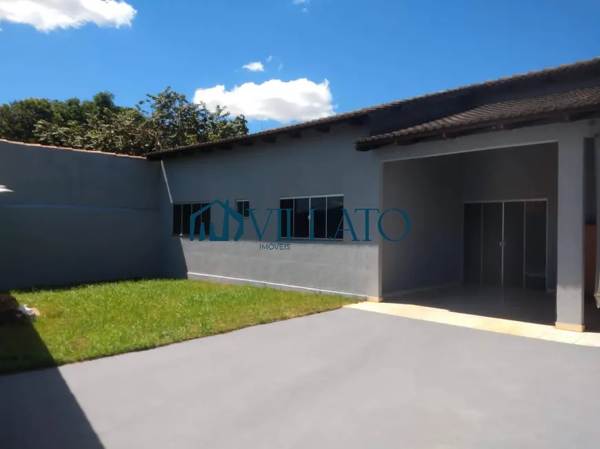 Foto 1 de Casa com 3 Quartos à venda, 130m² em Setor Santos Dumont, Goiânia