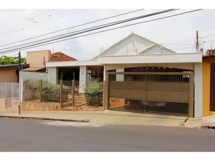 Foto 1 de Casa com 3 Quartos à venda, 268m² em Jardim Bela Vista, Bauru