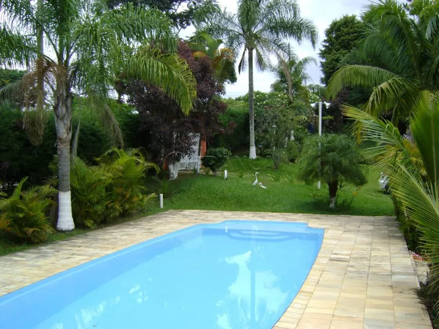 Foto 1 de Fazenda/Sítio com 4 Quartos à venda, 400m² em Chacaras Rurais de Guararema, Jacareí