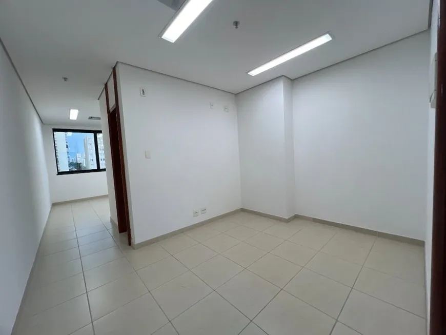 Foto 1 de Sala Comercial para venda ou aluguel, 65m² em Campo Belo, São Paulo