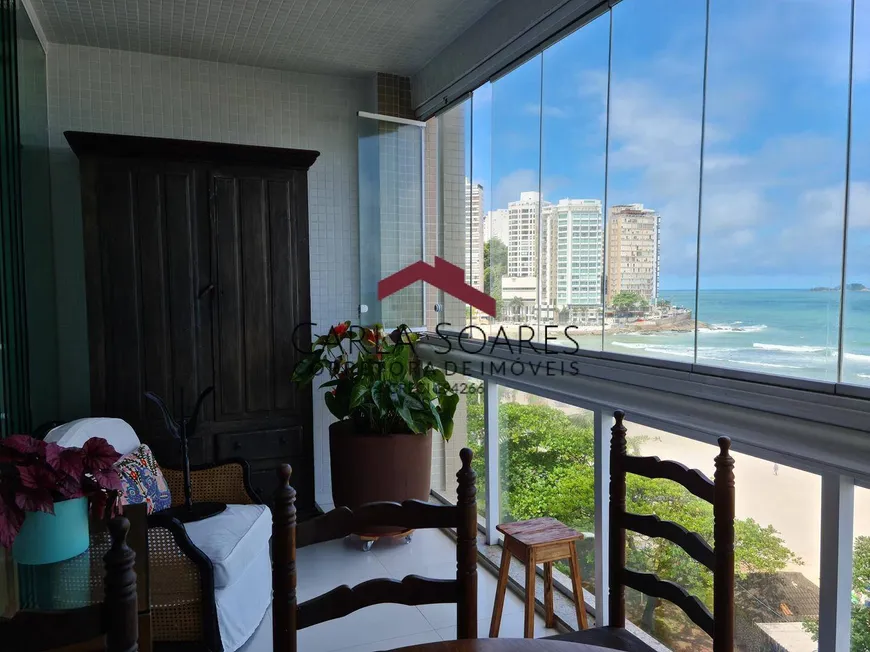 Foto 1 de Apartamento com 3 Quartos para alugar, 180m² em Pitangueiras, Guarujá