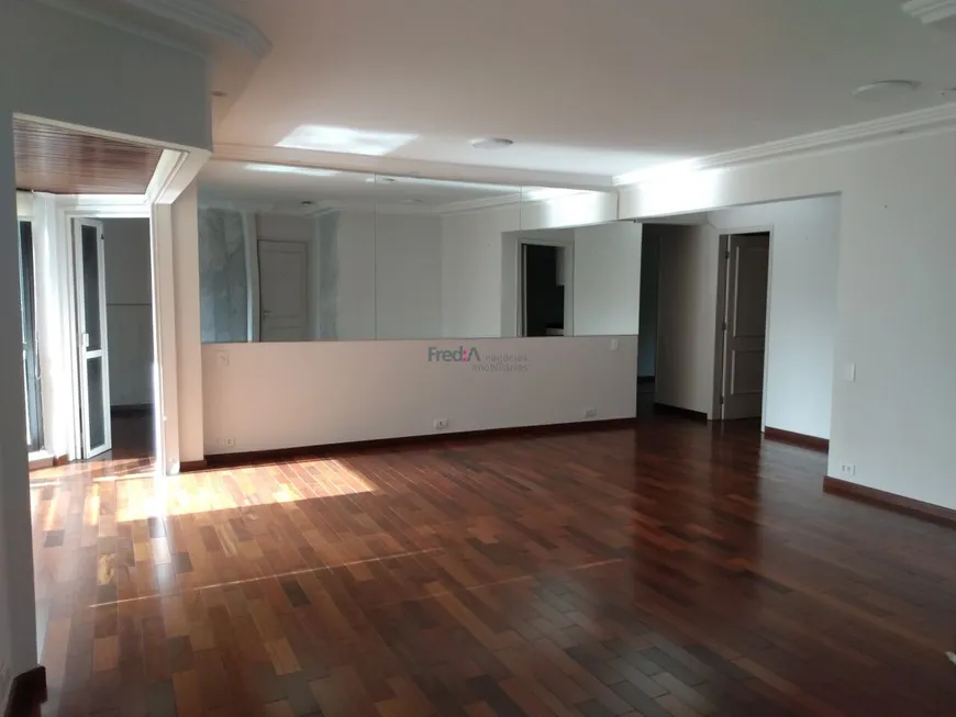 Foto 1 de Apartamento com 3 Quartos à venda, 108m² em Real Parque, São Paulo
