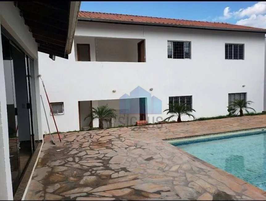 Foto 1 de Casa com 3 Quartos à venda, 270m² em Parque Rural Fazenda Santa Cândida, Campinas