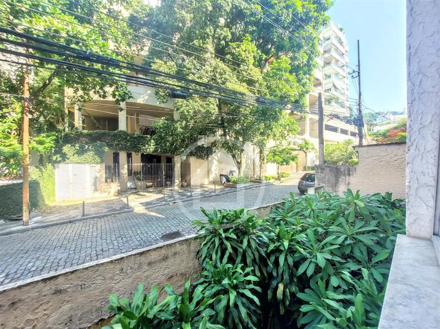 Foto 1 de Apartamento com 2 Quartos à venda, 80m² em Laranjeiras, Rio de Janeiro