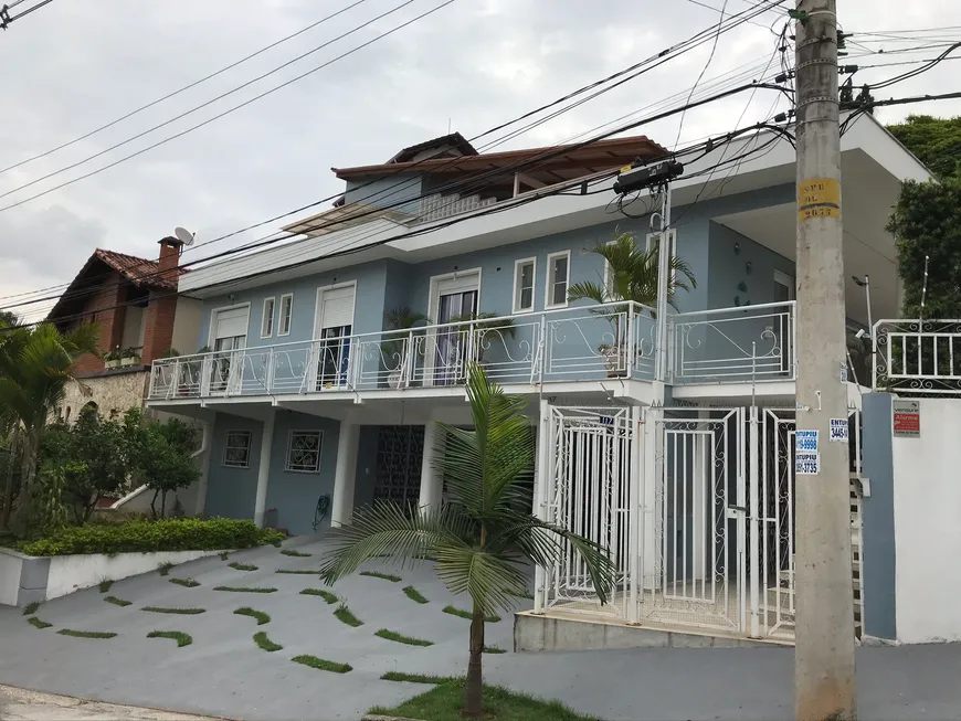 Foto 1 de Casa com 3 Quartos à venda, 300m² em Jardim Bibi, São Paulo
