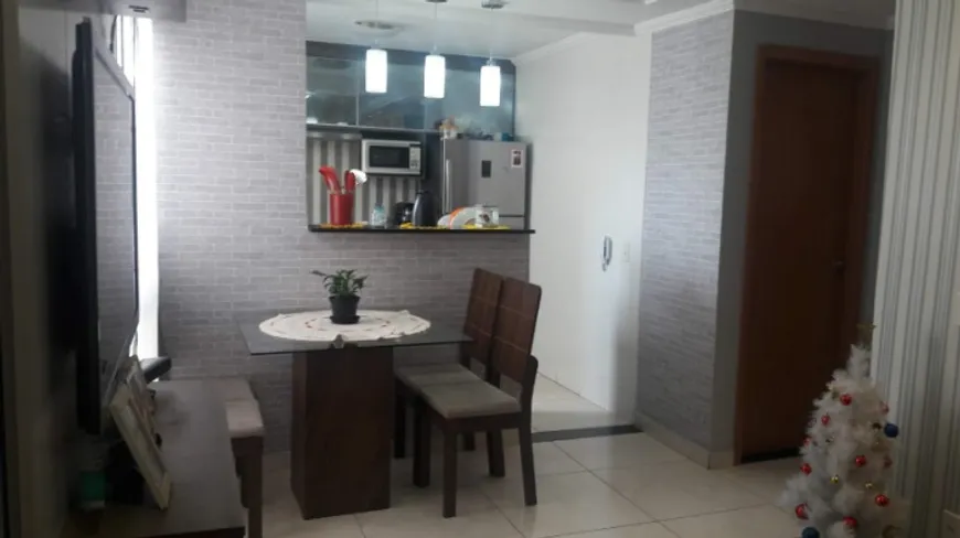 Foto 1 de Apartamento com 2 Quartos à venda, 44m² em Vila Aprazivel, Jacareí