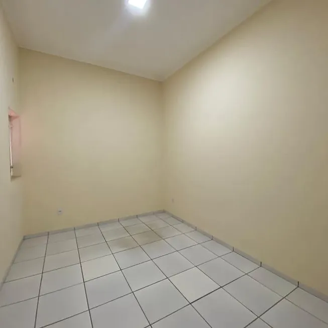 Foto 1 de Casa com 2 Quartos à venda, 126m² em Tomba, Feira de Santana