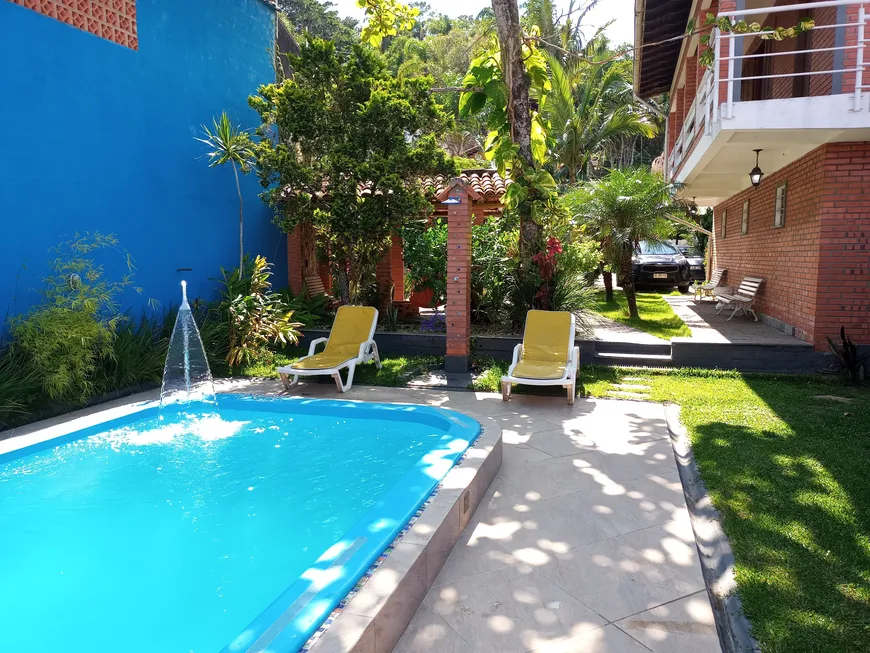 Foto 1 de Casa com 5 Quartos à venda, 280m² em Ponta das Canas, Florianópolis