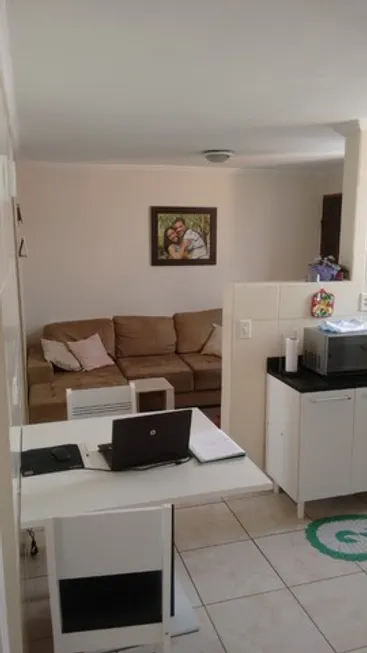 Foto 1 de Apartamento com 2 Quartos à venda, 42m² em Conjunto Habitacional Setor A, Itapevi