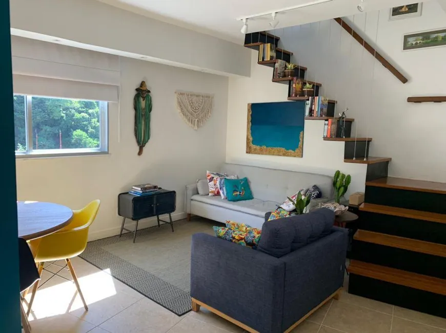 Foto 1 de Apartamento com 2 Quartos à venda, 145m² em Copacabana, Rio de Janeiro