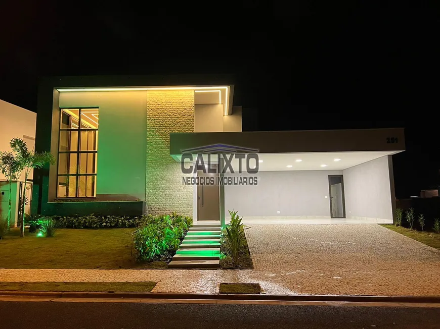 Foto 1 de Casa de Condomínio com 3 Quartos à venda, 266m² em Jardins Gênova, Uberlândia