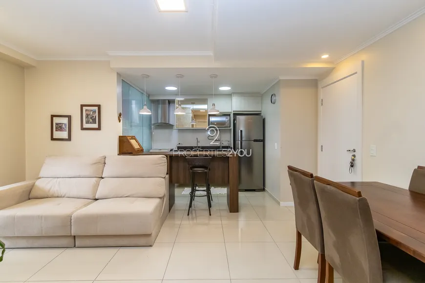 Foto 1 de Apartamento com 2 Quartos à venda, 63m² em Boa Vista, Curitiba