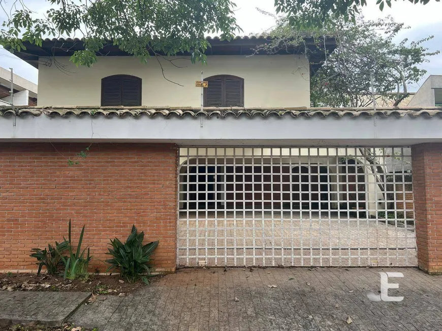 Foto 1 de Sobrado com 4 Quartos para venda ou aluguel, 490m² em Boaçava, São Paulo