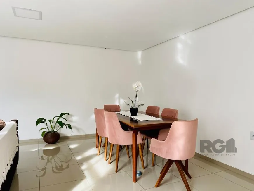 Foto 1 de Apartamento com 2 Quartos à venda, 135m² em Medianeira, Porto Alegre