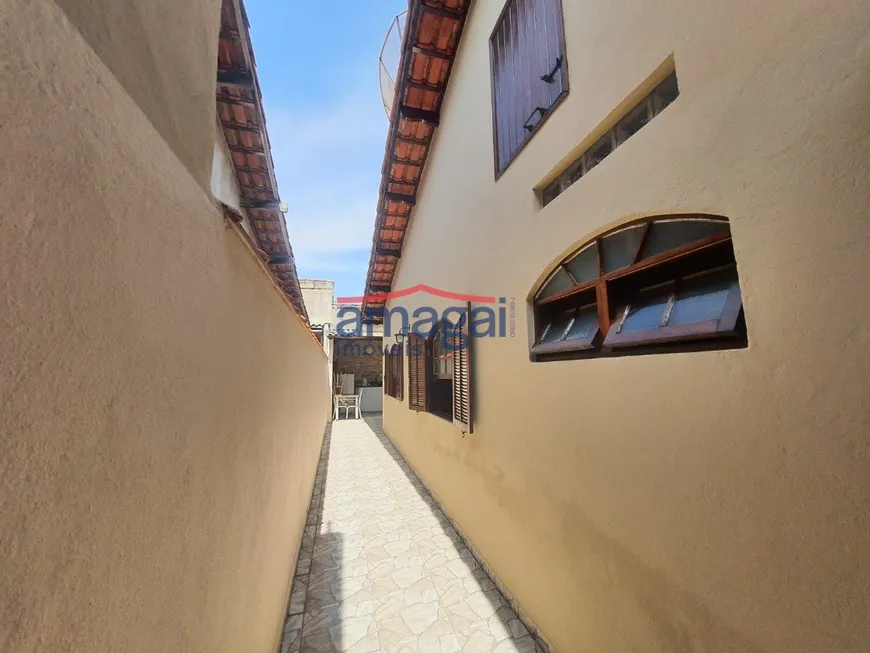 Foto 1 de Casa com 3 Quartos à venda, 59m² em Jardim do Vale, Jacareí