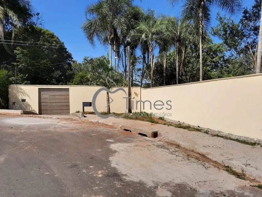 Foto 1 de Fazenda/Sítio com 3 Quartos à venda, 10m² em Jardim Miramar, Aparecida de Goiânia