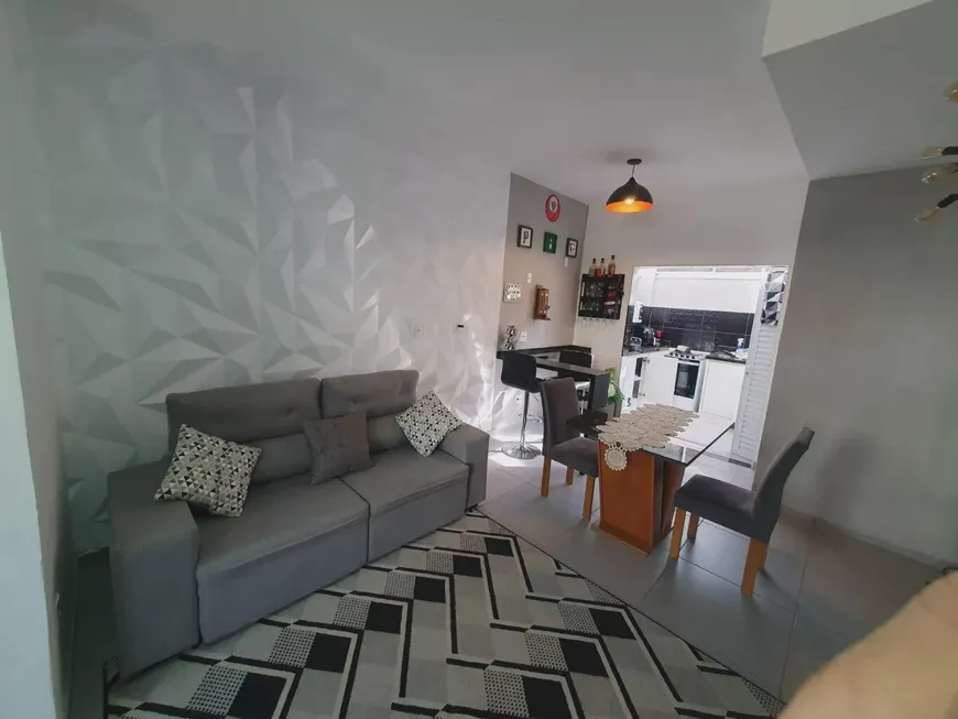 Foto 1 de Casa com 2 Quartos à venda, 65m² em Pinheirinho, Jarinu