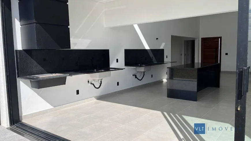 Foto 1 de Casa com 3 Quartos à venda, 180m² em Residencial Asturias, Pouso Alegre