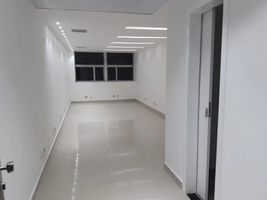 Foto 1 de Sala Comercial para venda ou aluguel, 35m² em Centro, Rio de Janeiro