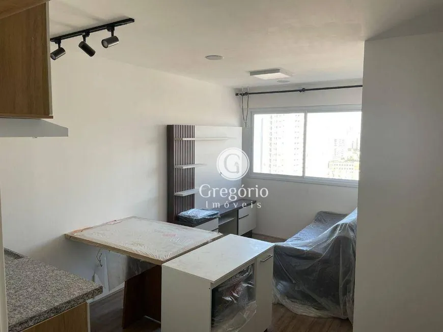 Foto 1 de Apartamento com 2 Quartos à venda, 38m² em Quarta Parada, São Paulo