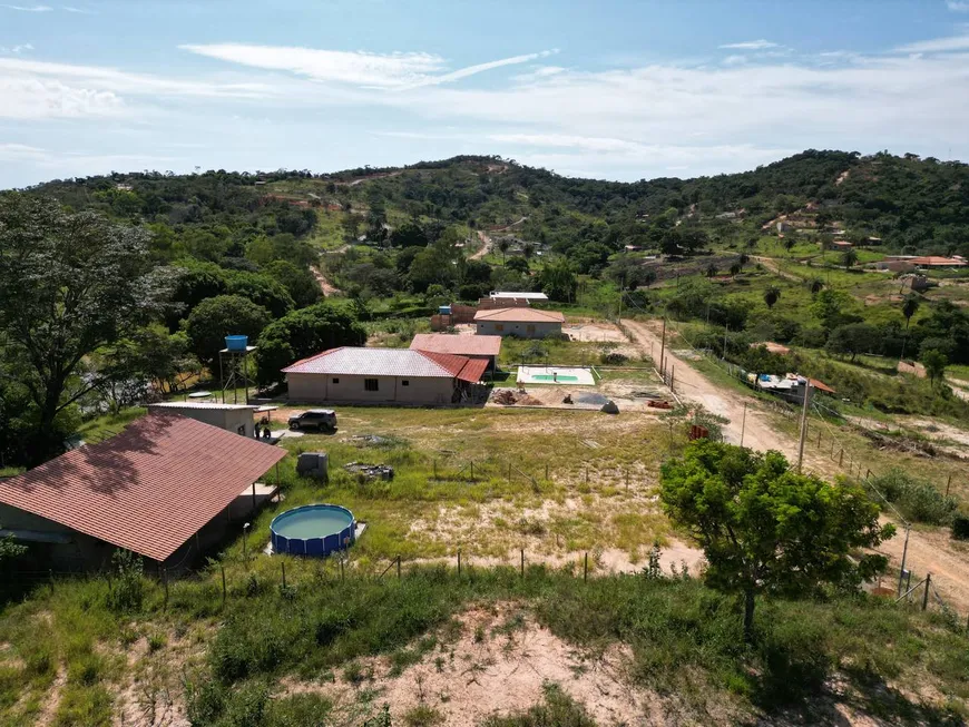 Foto 1 de Fazenda/Sítio à venda, 2741m² em Area Rural de Sabara, Sabará