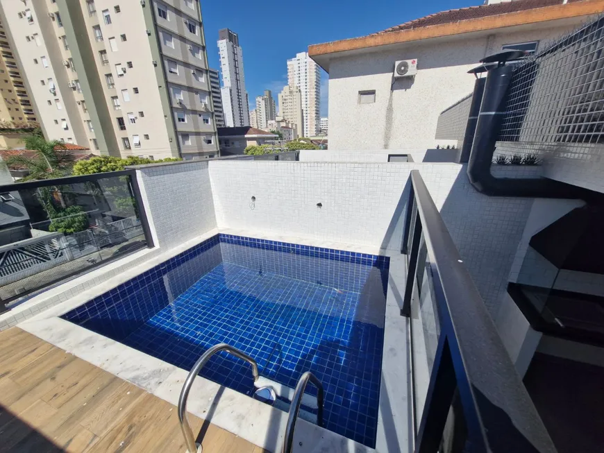 Foto 1 de Casa com 3 Quartos à venda, 155m² em Embaré, Santos