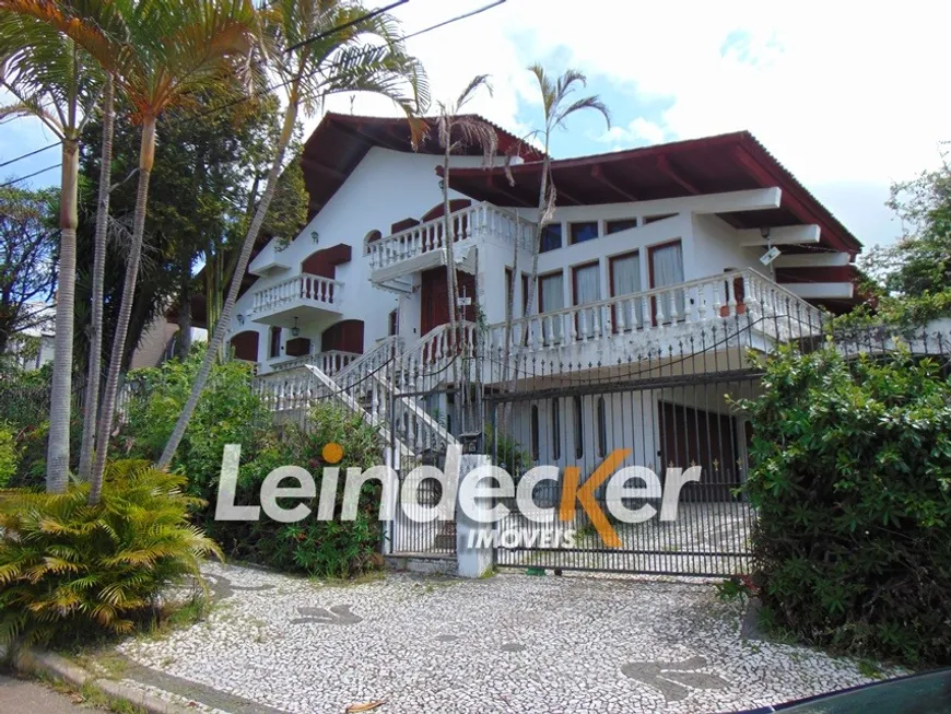 Foto 1 de Casa com 5 Quartos à venda, 903m² em Chácara das Pedras, Porto Alegre