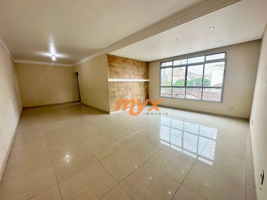 Foto 1 de Apartamento com 3 Quartos à venda, 140m² em Marapé, Santos