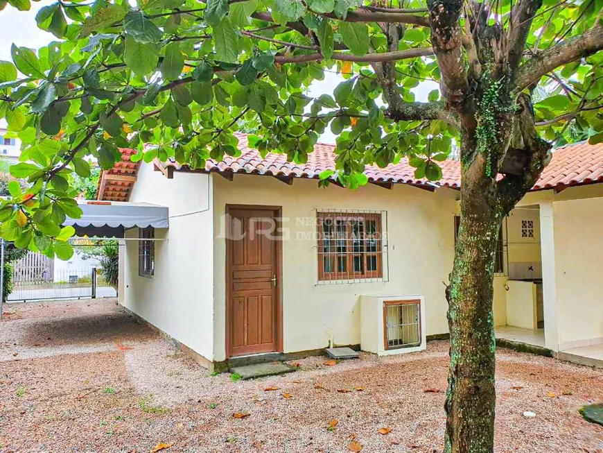 Foto 1 de Apartamento com 3 Quartos à venda, 90m² em Perequê, Porto Belo