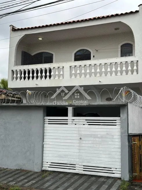 Foto 1 de Casa com 6 Quartos à venda, 143m² em Cidade Balneária Peruíbe/SCIPEL, Peruíbe