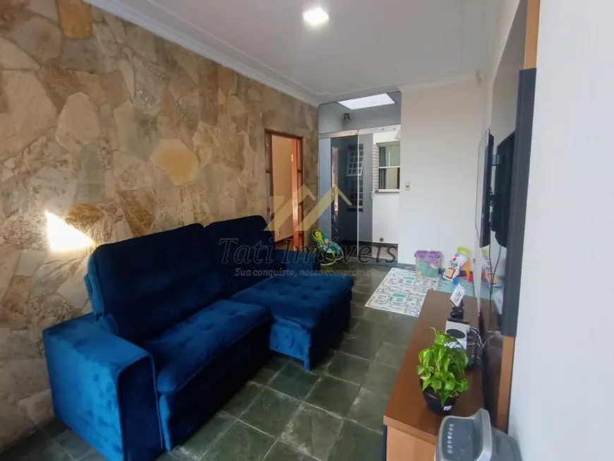 Foto 1 de Casa com 2 Quartos à venda, 190m² em Jardim Nova São Carlos, São Carlos