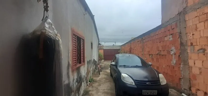 Foto 1 de Casa com 2 Quartos à venda, 200m² em Arapoanga, Brasília