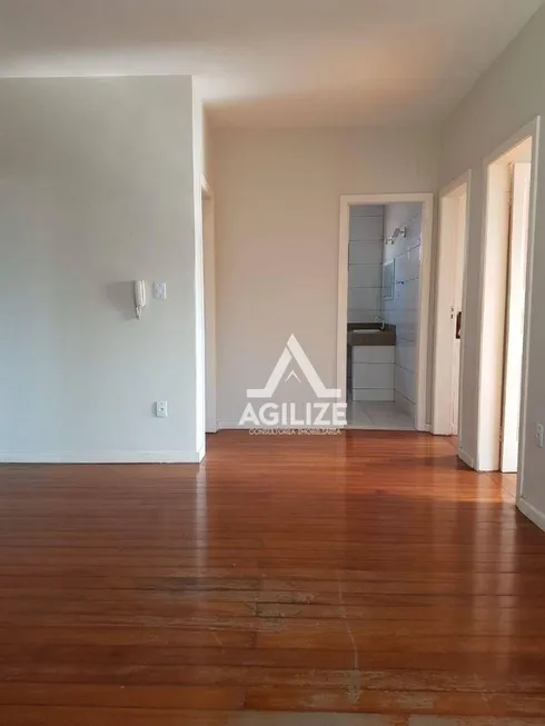 Foto 1 de Casa com 6 Quartos à venda, 305m² em Imbetiba, Macaé