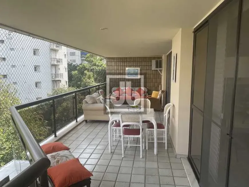 Foto 1 de Apartamento com 4 Quartos à venda, 251m² em Lagoa, Rio de Janeiro