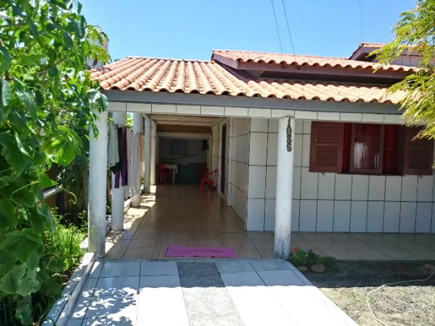 Foto 1 de Casa com 3 Quartos à venda, 215m² em Jardim Ultramar, Balneário Gaivota