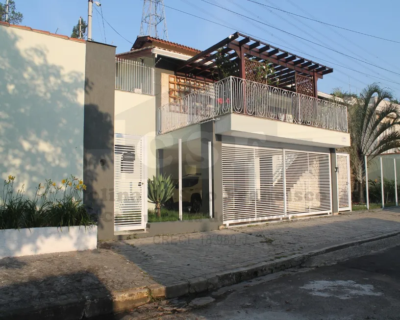 Foto 1 de Casa com 3 Quartos à venda, 550m² em Parque Continental, São Paulo