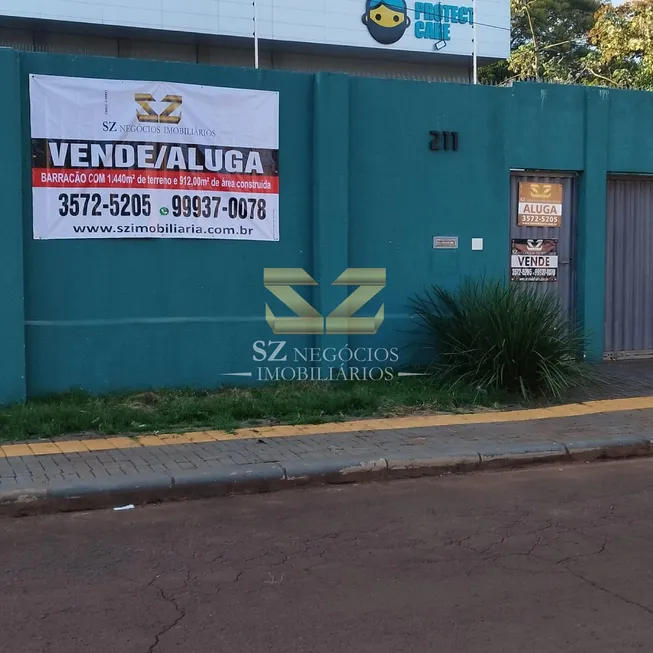 Foto 1 de Galpão/Depósito/Armazém à venda, 912m² em Novo Mundo, Foz do Iguaçu