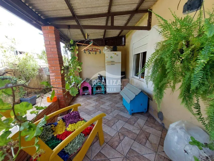 Foto 1 de Casa com 1 Quarto à venda, 33m² em Jardim Fiúza, Viamão
