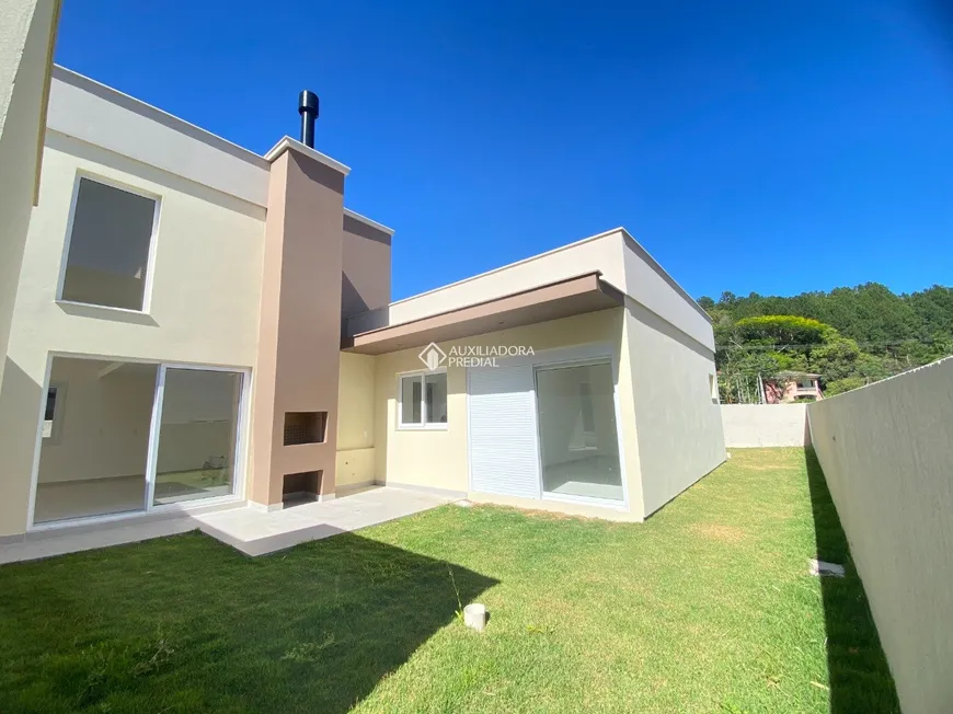 Foto 1 de Casa de Condomínio com 3 Quartos à venda, 179m² em Cachoeira do Bom Jesus, Florianópolis