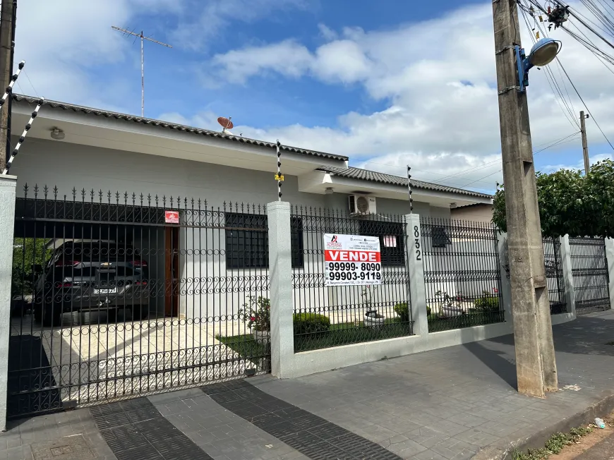 Foto 1 de Casa com 3 Quartos à venda, 351m² em Centro, Paiçandu