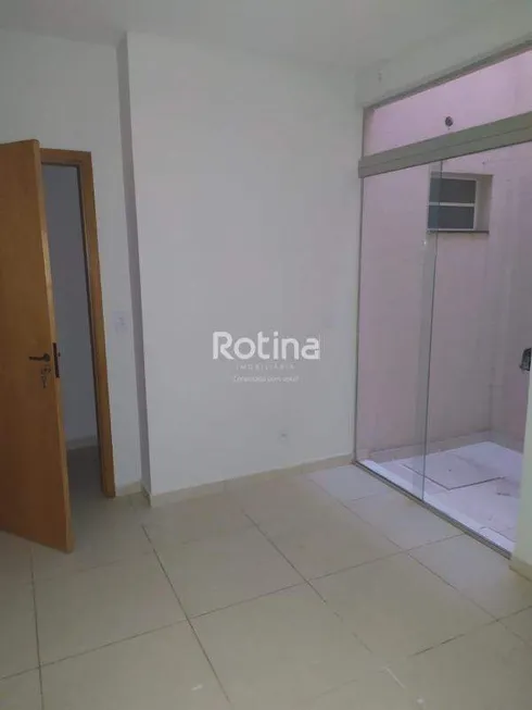 Foto 1 de Apartamento com 2 Quartos à venda, 59m² em Granada, Uberlândia