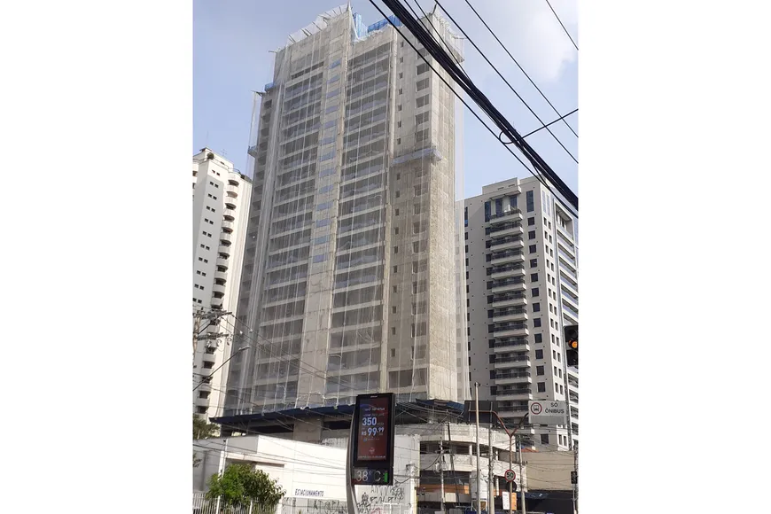 Foto 1 de Apartamento com 3 Quartos à venda, 154m² em Vila Nova Conceição, São Paulo