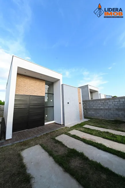 Foto 1 de Casa com 3 Quartos à venda, 140m² em Papagaio, Feira de Santana