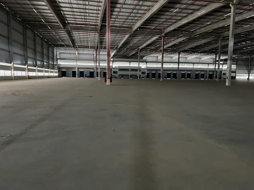 Foto 1 de Galpão/Depósito/Armazém para alugar, 6080m² em Civit II, Serra