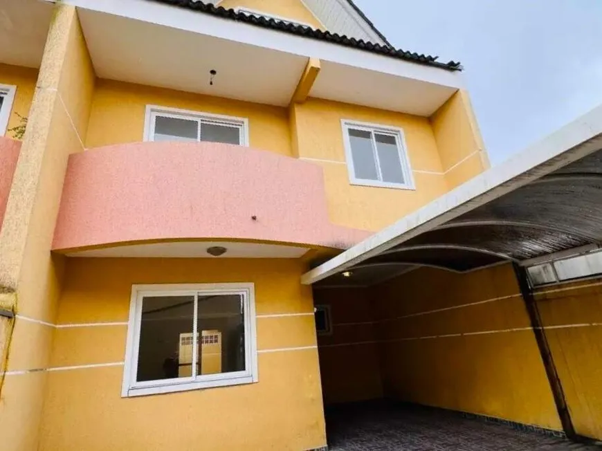 Foto 1 de Casa com 4 Quartos à venda, 148m² em Uberaba, Curitiba