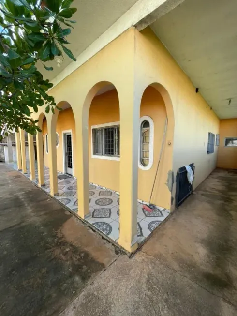 Foto 1 de Casa com 3 Quartos à venda, 517m² em Coophema, Cuiabá